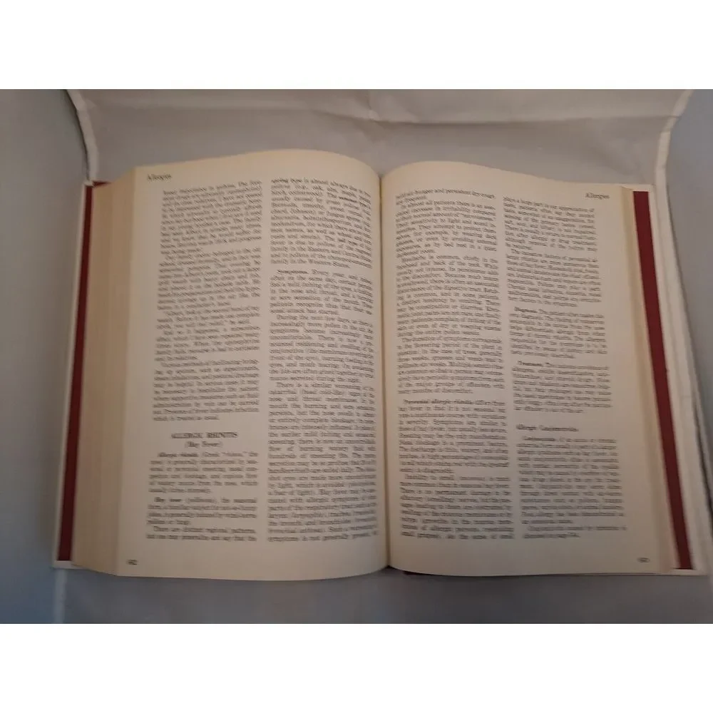 Better Homes & Gardens Family Medical Guide W/ Atlas Of‎ The Human Body Pamplet